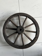 Antikes wagenrad holzrad - antikes,