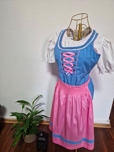 Smart pretty dirndl - &,