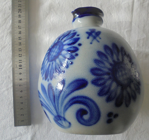 Kugelige kanne oder - kanne, vase