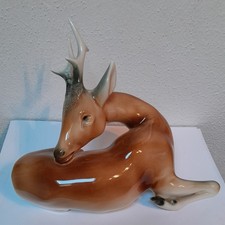 Porzellanfigur : Rehbock