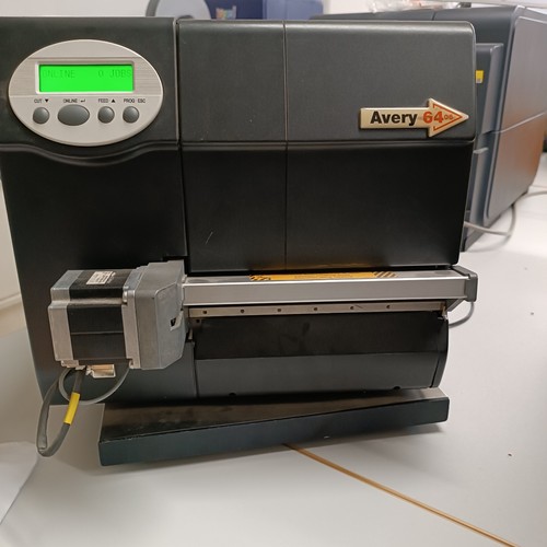 Avery Dennison 64-06 + Cutter