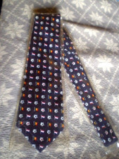 Krawatte in Blau mit