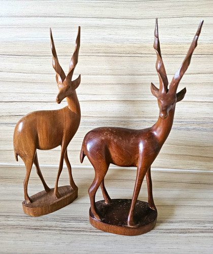 Handgeschnitzte holzfiguren - 2x,