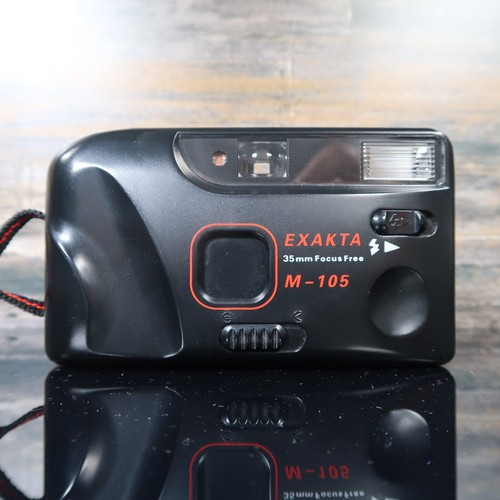 Exakta 105 35mm focus - -, free
