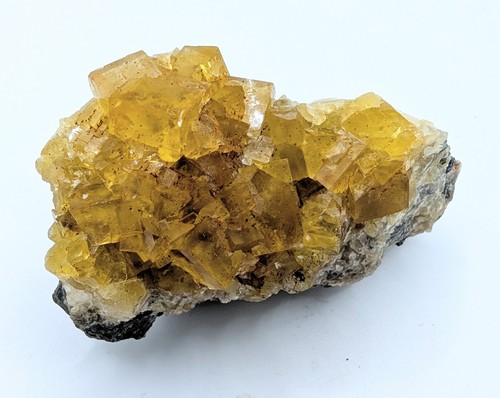 Top gelber fluorit - fluorit,, quarz