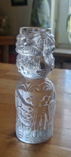 Kristallglas 1er der - , "heilige