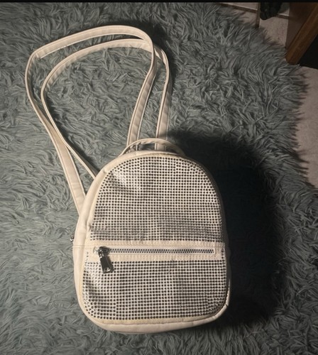 Weißer mini rucksack mit - mini-rucksack,