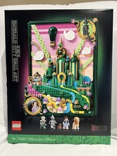 In HAND LEGO Wicked #75685