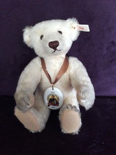 Steiff 670183 - Teddybär 150 Jahre Margarete Steiff ca. 28 cm KF