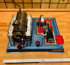 Dampfmaschine steam engine - /,