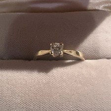 Ring, Diamant SI/VS, 0,16 Karat,Gg750,  schmale Ringsch., 1,7-2,5 mm,  1,73 Gr.