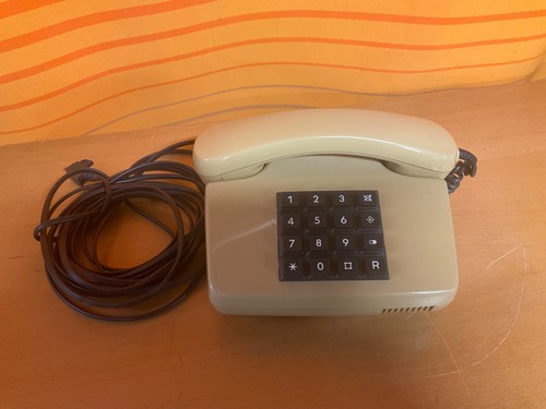 Hagenuk 405 telefon - bt, vintage