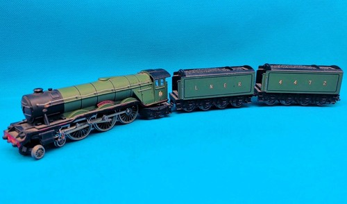 Trix spur flying - flying, scotsman