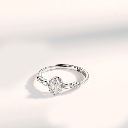 Ring mit zirkonia oval - mit,