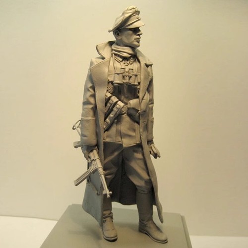 Unpainted resin model - unpainted, 1/16