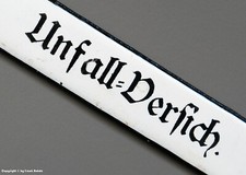 SCHMALES Emailschild - Unfall = Versich. - um 1930 aus Telefonvermittlung