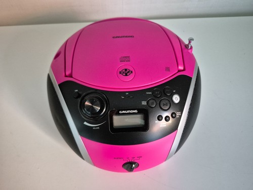 Grundig tragbares radio - ,
