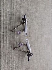 Schuco Formel 2 Ferrari 1073 -  Radaufhängung vorne links rechts