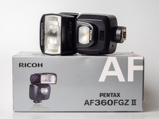 ORIGINAL PENTAX Blitzgerät AF360FGZ II mit LED Dauerlicht