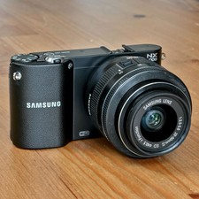 Samsung NX1000 + 20-50 mm