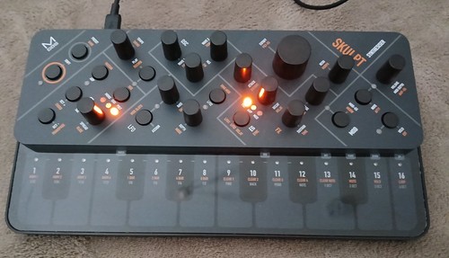 Modal electronics skulpt - modal,