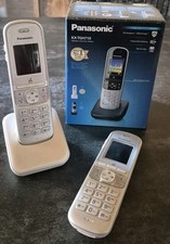 Panasonic KX-TGH710 Schnurlostelefon DECT Telefon 2 Mobilteile 1 Netzteil silber