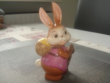 Goebel Ostern Hase Süsse Last Hase auf der Wanderschaft.......