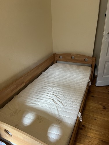 Vollholz bett mit matratze - vollholz,