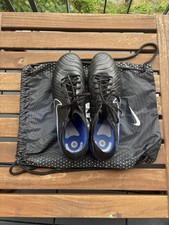 Nike Herren Fussball-Kunstrasenschuhe LEGEND 10 ELITE AG-PRO