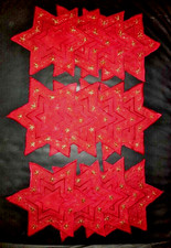 12 x Festliche Sternen-Untersetzer, Rot / Gold, Chiffon D: 20 cm