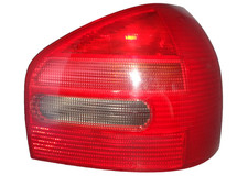 Rücklicht rechts 8L0945096