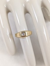Herrenring mit Diamant aus 14 Karat Gelbgold RG 61