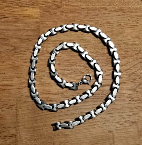 Silberfarbene kette edelstahl - kette,