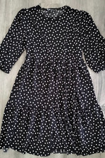 Schönes Damen Kleid von ZARA  Party Freizeit  Gr.M, fast neu