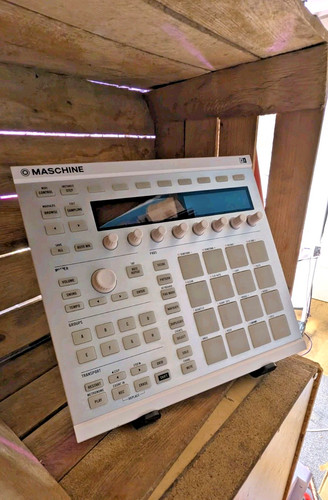 Native instruments maschine - native,