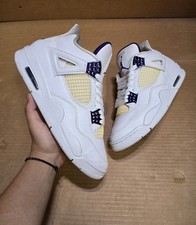 Size 8.5 - Jordan 4 Retro Mid