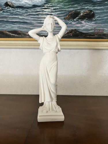 Klassische tanagra skulptur - klassische,