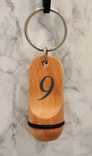 kleiner HOTEL SCHLÜSSELANHÄNGER - Holz - mit Ihrer WUNSCHGRAVUR