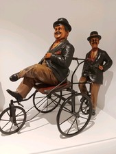 Dick und Doof Figuren am