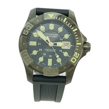 VICTORINOX Dive Master 500 Gehäusegröße 4,5 × 4,5 cm gebraucht Uhr #91016