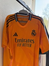 Super Neue Fußball Trikots