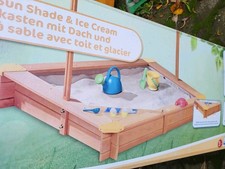 Sandkasten Mit Dach Und