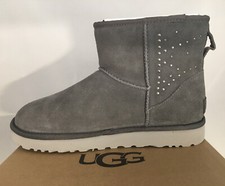 UGG Classic MINI II Studded