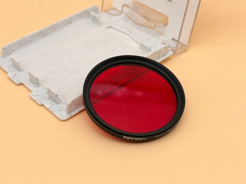 Tiffen 52mm red filter - red,