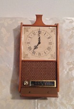 VINTAGE SILVERTONE WALL CLOCK