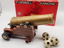 Alte Fussball Kanone Wader