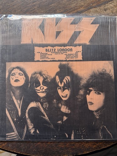 Kiss blitz london - london,
