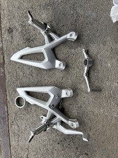 BMW S1000R Fußrasten Links und Rechts K63