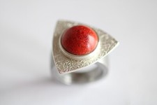  Schöne geprägte dreieckige