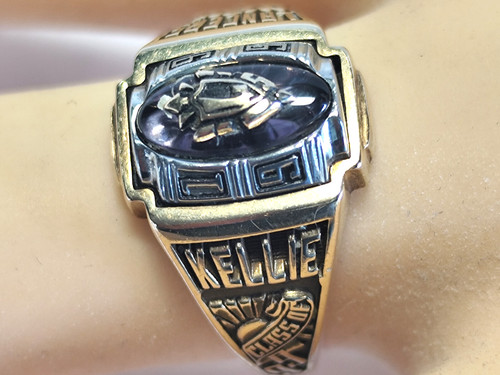 College ring highschool - highschool,